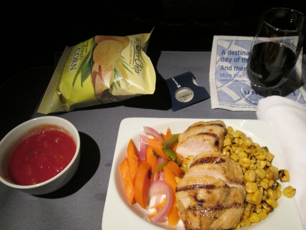 UA1078 SEA/IAH Snack