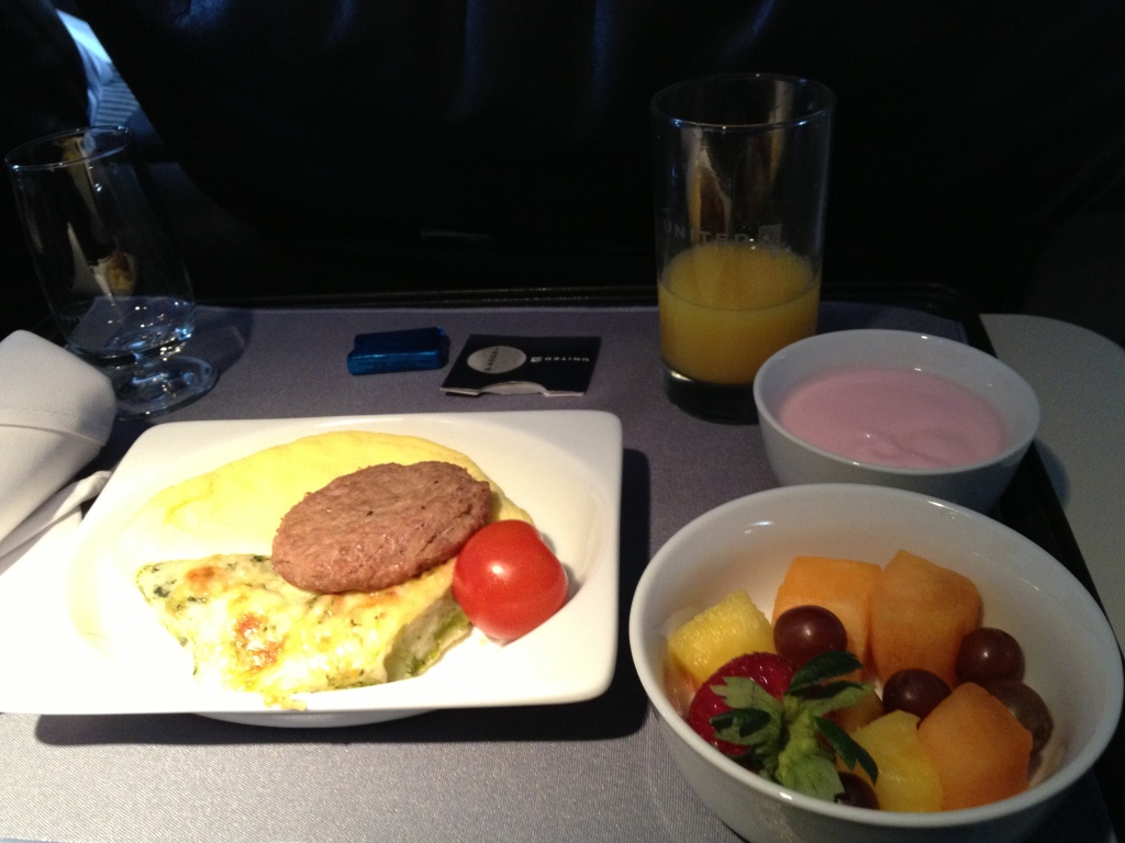 UA681 MCO/IAD Breakfast