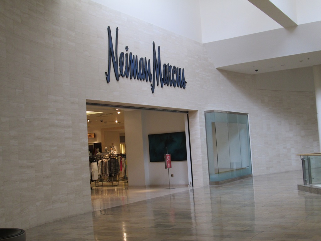 Fashion Show Mall